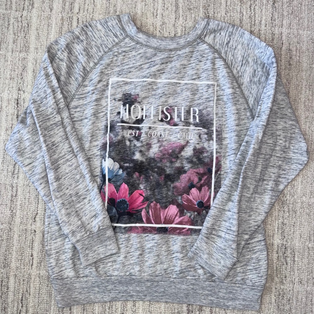 Hollister Floral Crewneck Sweatshirt Size Med